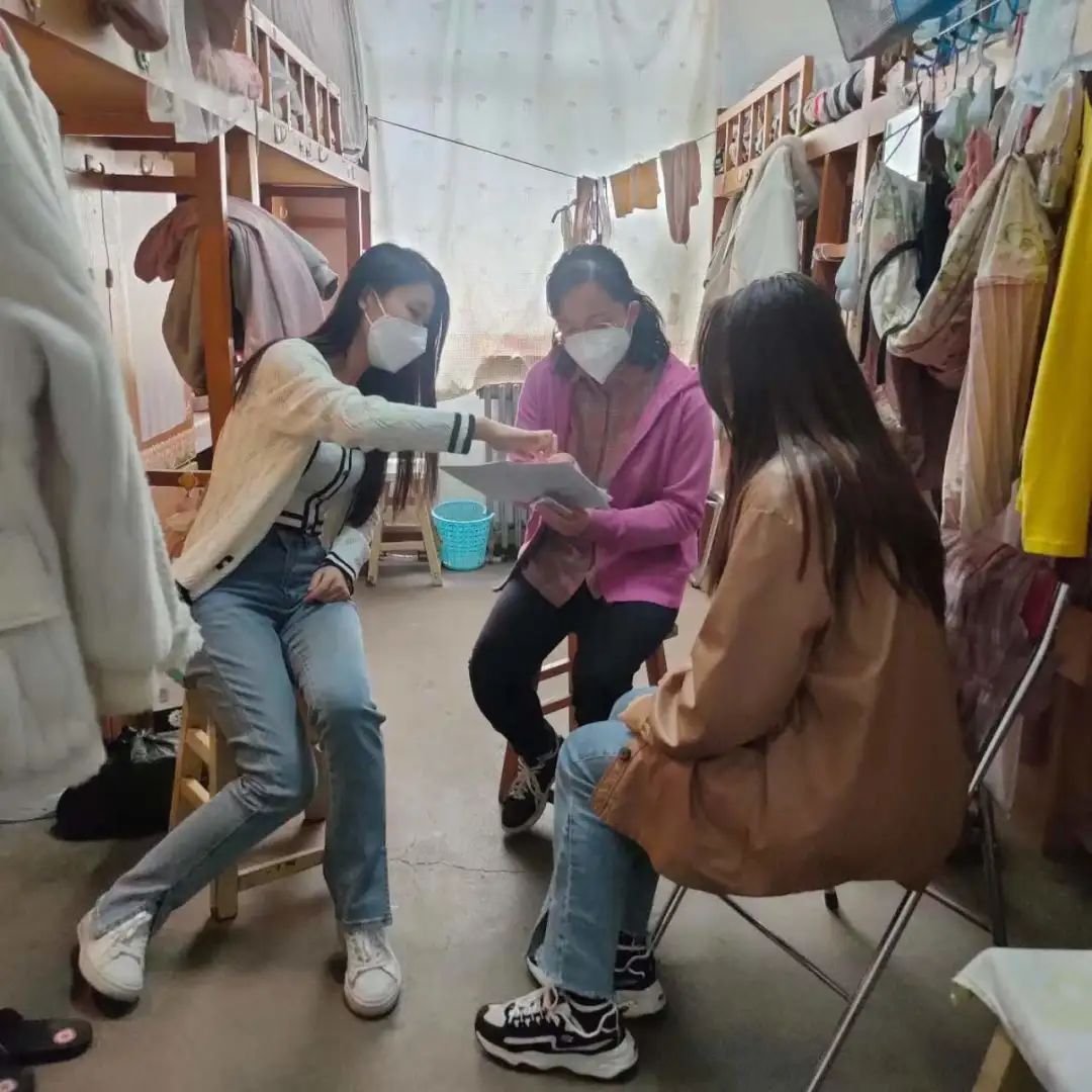 9c6529623d7247abaa9272dc22b56c9c.jpg 9c6529623d7247abaa9272dc22b56c9c.jpg