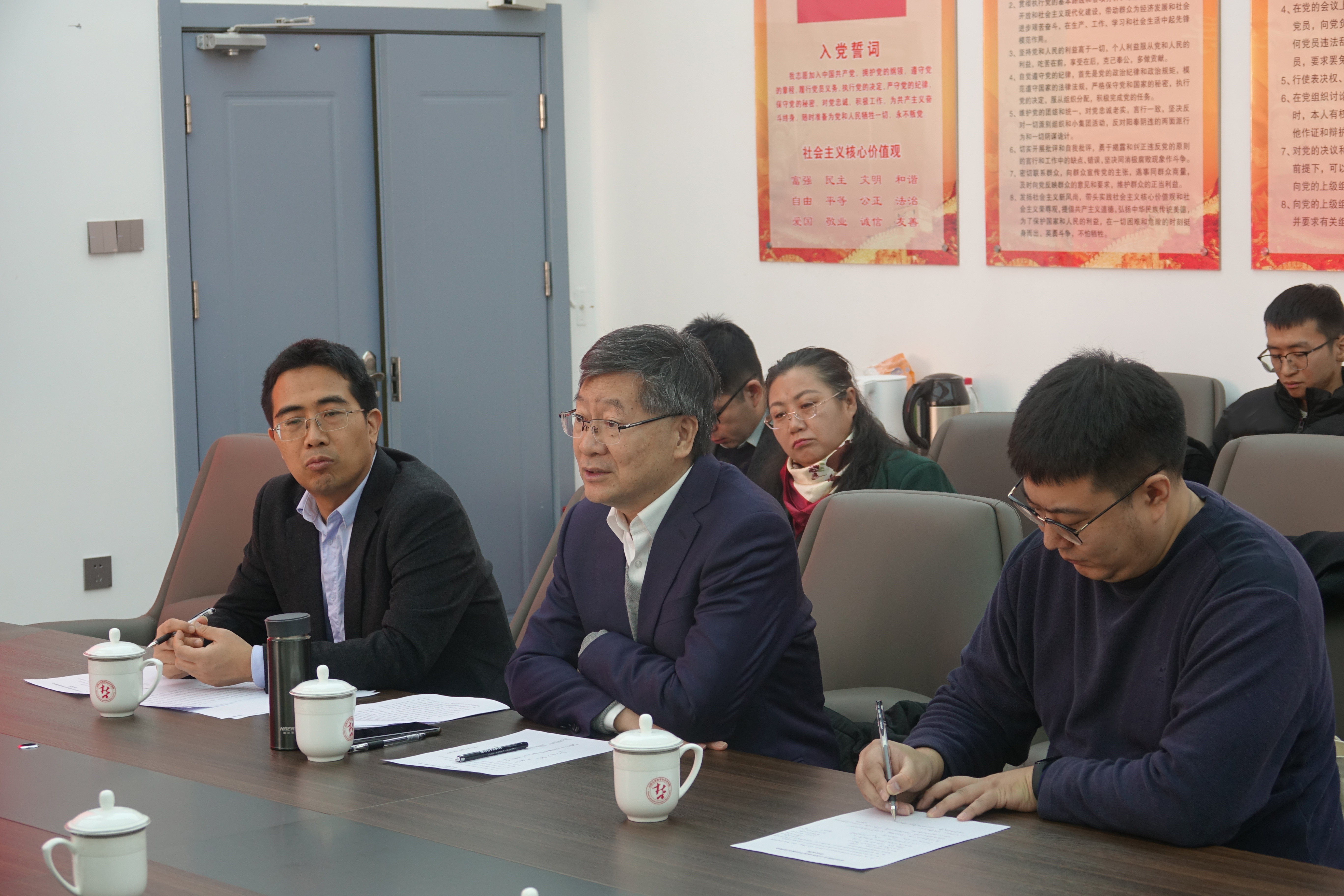 03b83184080c4be4824dcd4ff551f904.jpg 03b83184080c4be4824dcd4ff551f904.jpg