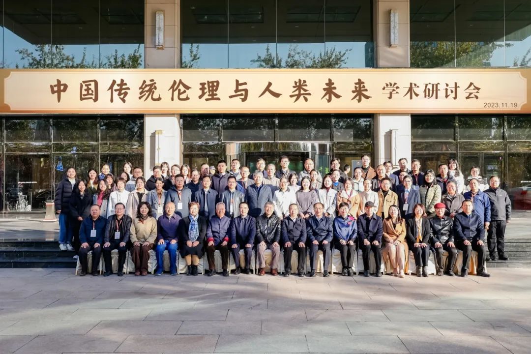 90b8f51bf1b64cdfb96f00f29f24a5dd.jpg 90b8f51bf1b64cdfb96f00f29f24a5dd.jpg